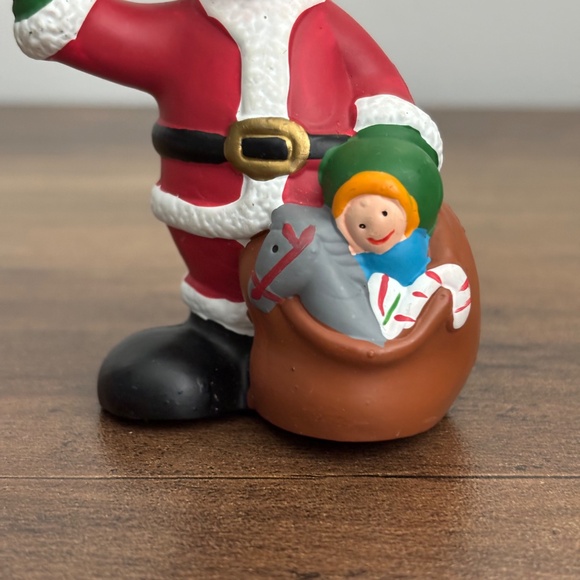 * VINTAGE The Walt DISNEY Co. MICKEY MOUSE Santa Suit Christmas Tree Ornament * - Picture 9 of 10